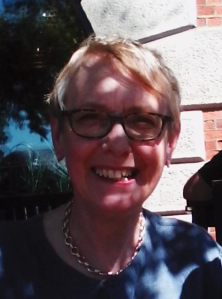 About Danielle – Social Economy Investigator